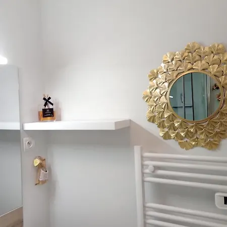 La Salicorne Bed & Breakfast Pendé